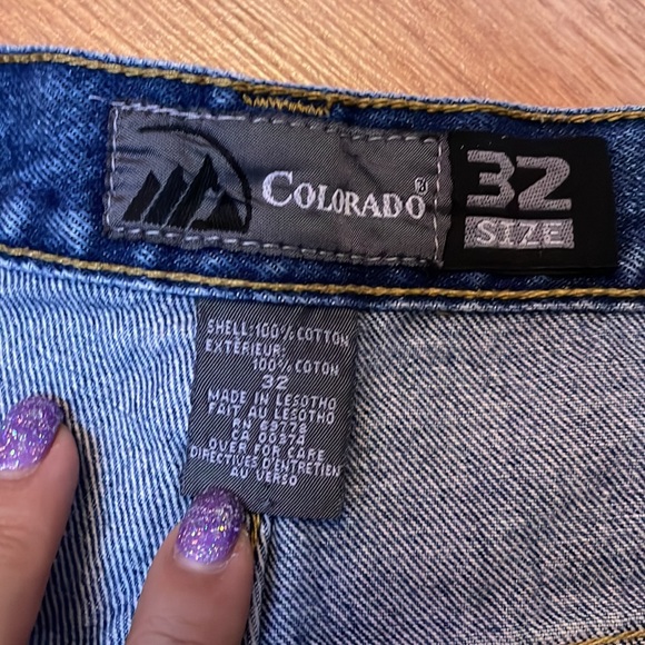 Jean Shorts - Picture 3 of 3